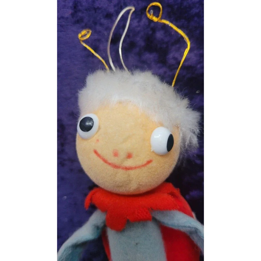Unbranded vtg felt